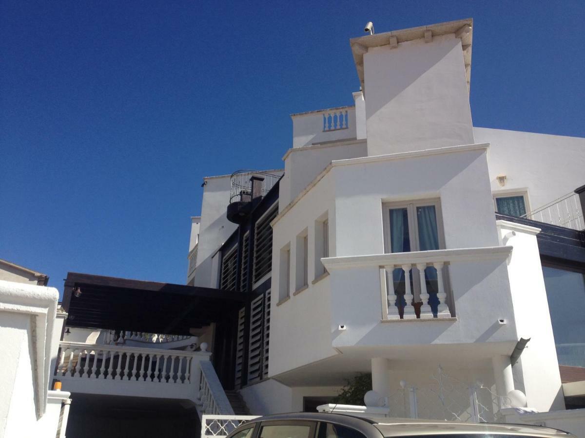 Anno Domini Bed & Breakfast ออลเบีย ภายนอก รูปภาพ